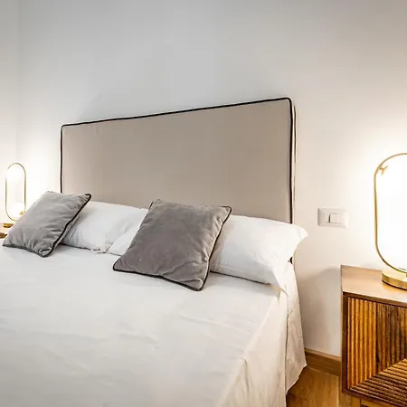 Yid Wonderful Balcony View On * פירנצה