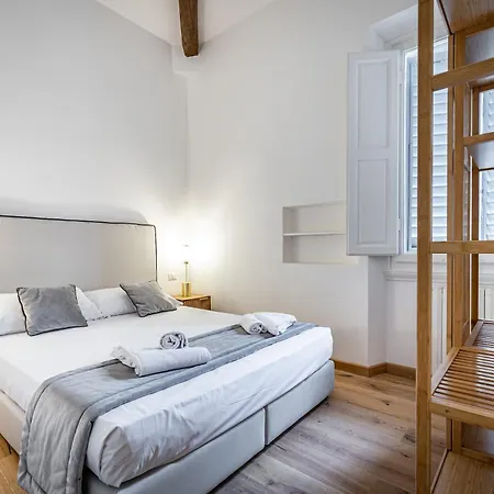 Appartement Yid Wonderful Balcony View On
